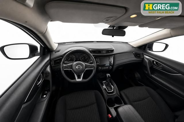 Used 2019 Glacier White Nissan S image 8