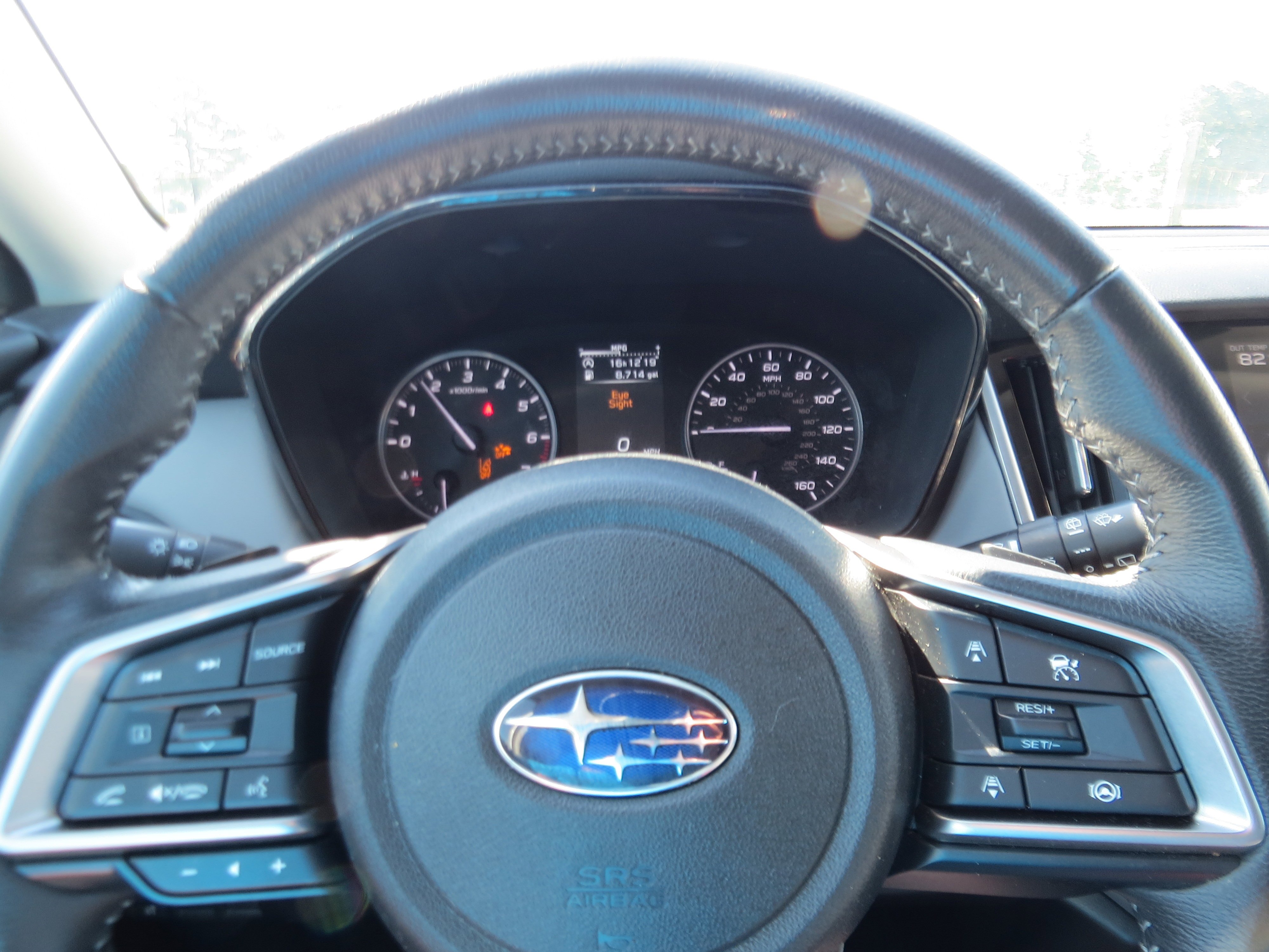 Used 2023 Ice Silver Metallic Subaru Premium image 21