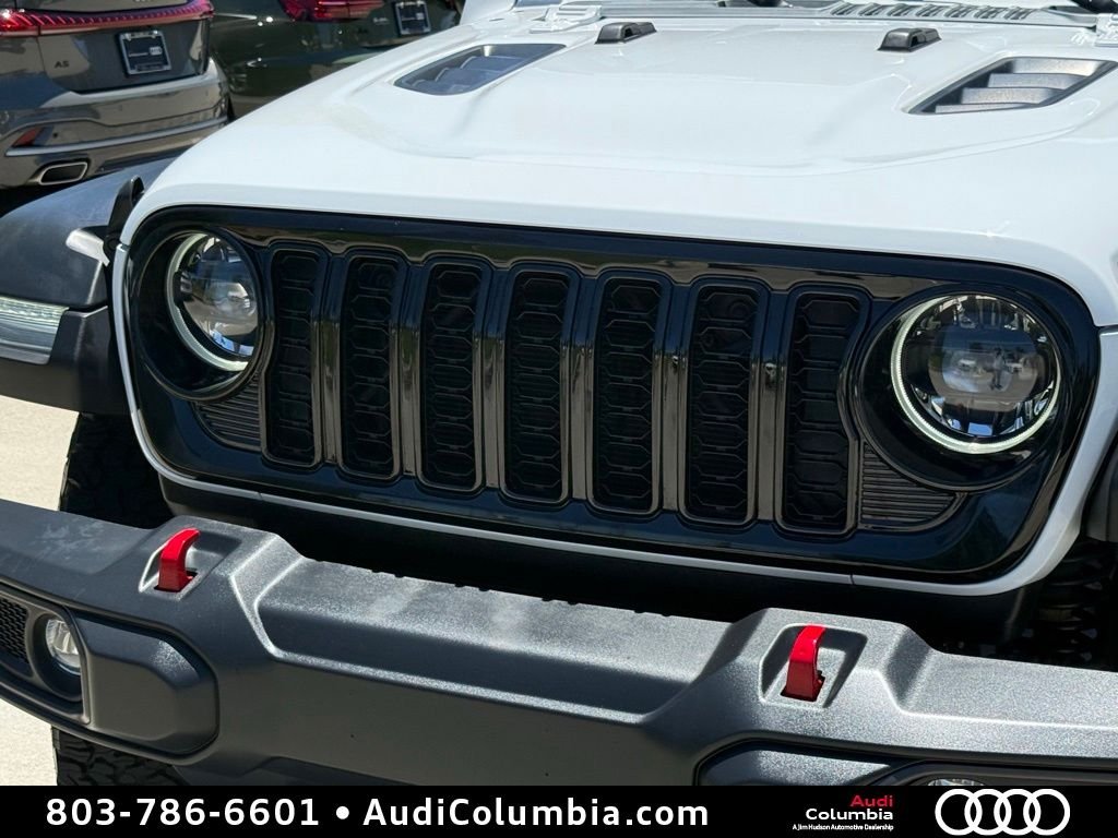 Used 2024 White Jeep Rubicon image 6