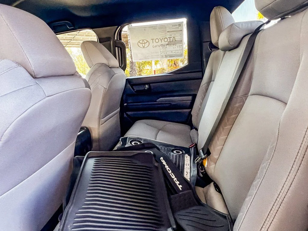 2026 Toyota Tacoma SR5 - Photo 17