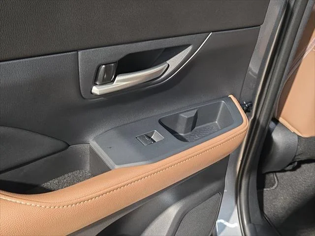 Certified Used 2026 PRECIOUS METAL Toyota  image 35