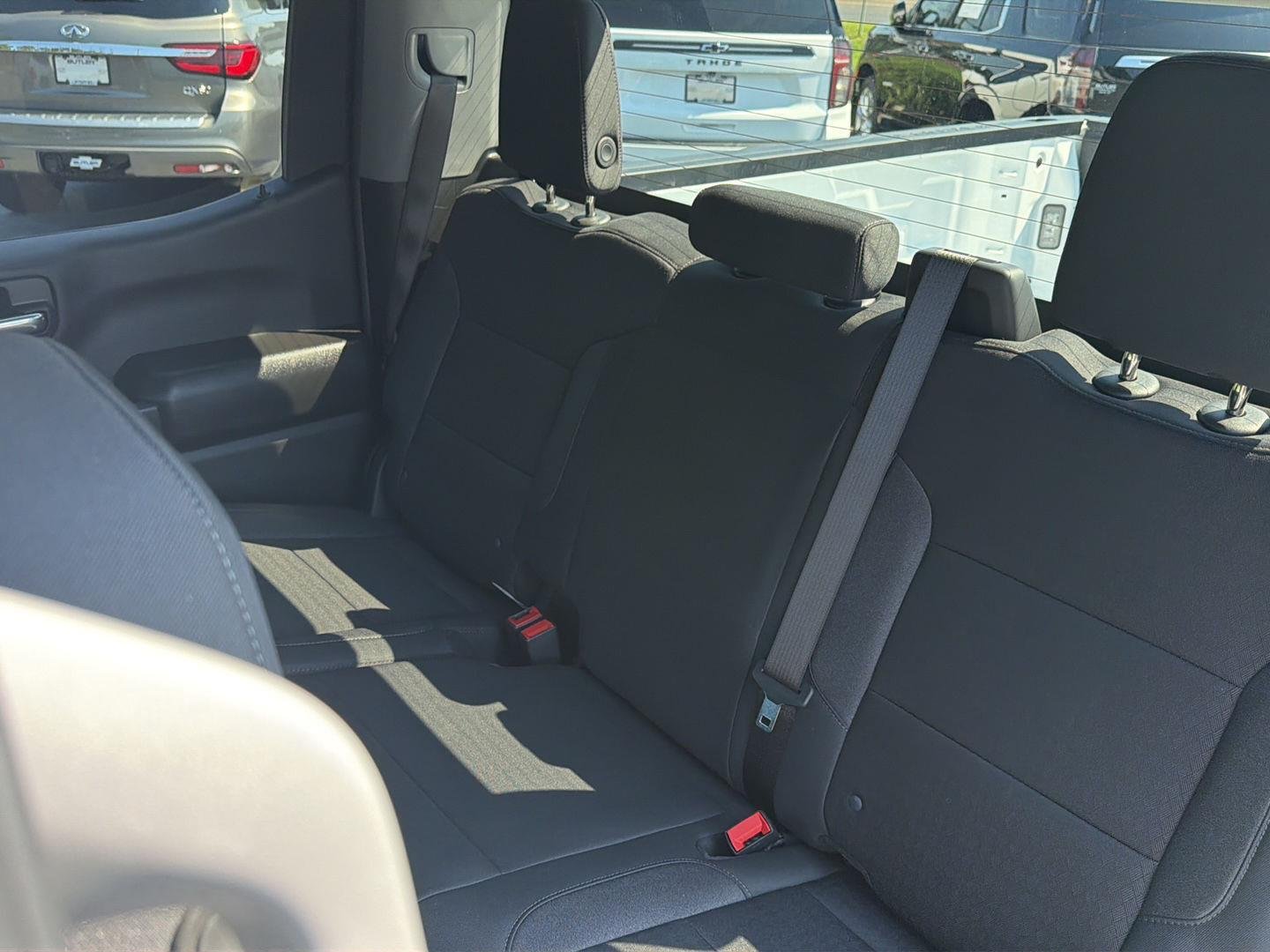 Used 2025 Summit White Chevrolet Custom image 27