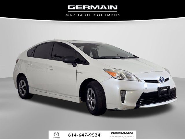 Used 2012 White Toyota Three image 5