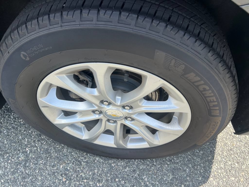 Used 2021 NIGHTFALL GRAY METALLIC Chevrolet LT image 7