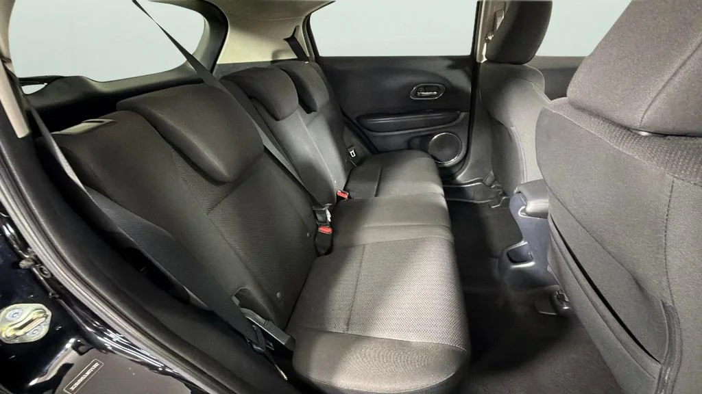 Used 2018 Black Honda EX image 29