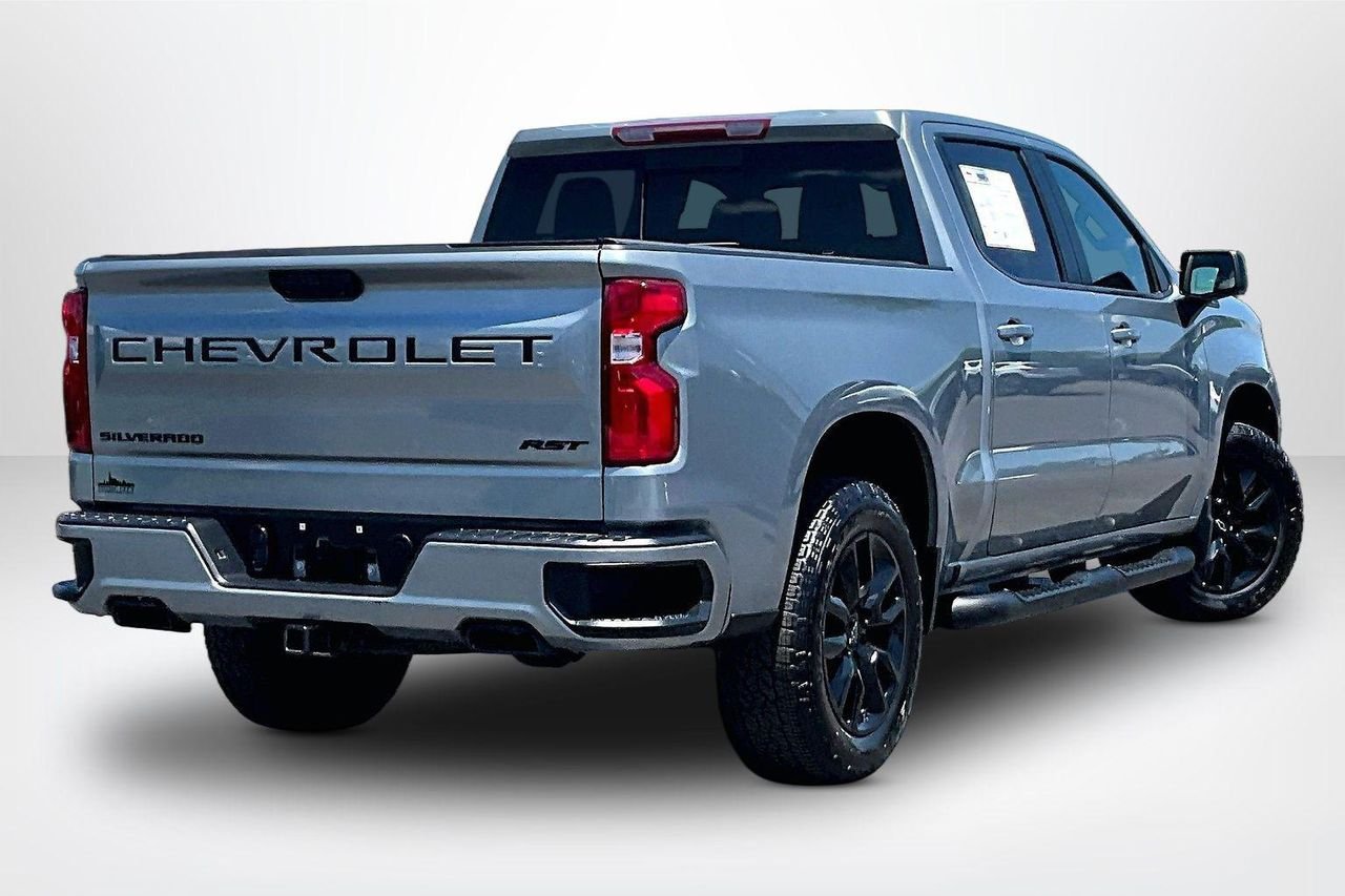 Used 2024 Sterling Gray Metallic Chevrolet 4WD Crew Cab Short Bed RST image 6