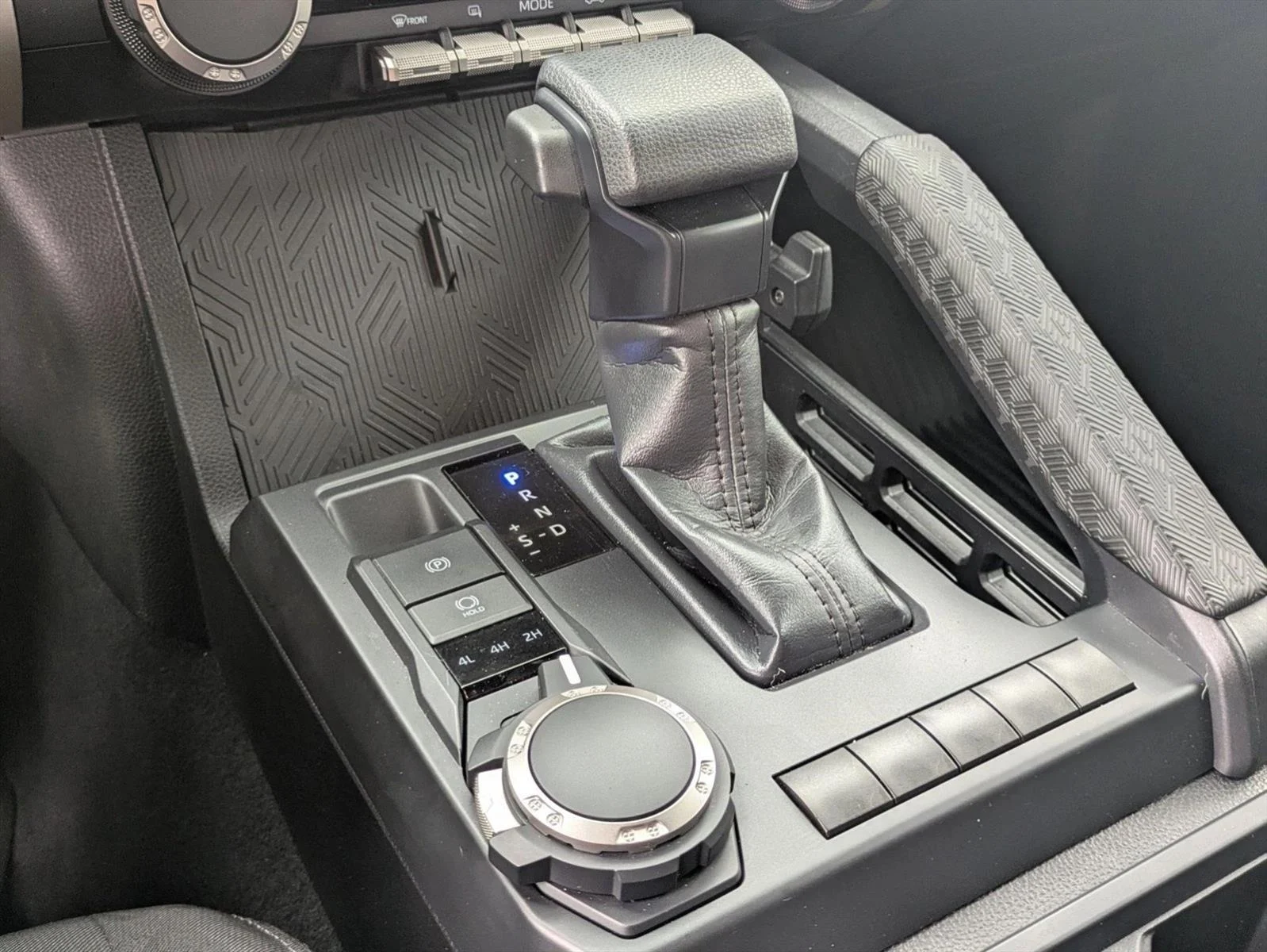 Used 2024 Ice Cap Toyota SR image 10