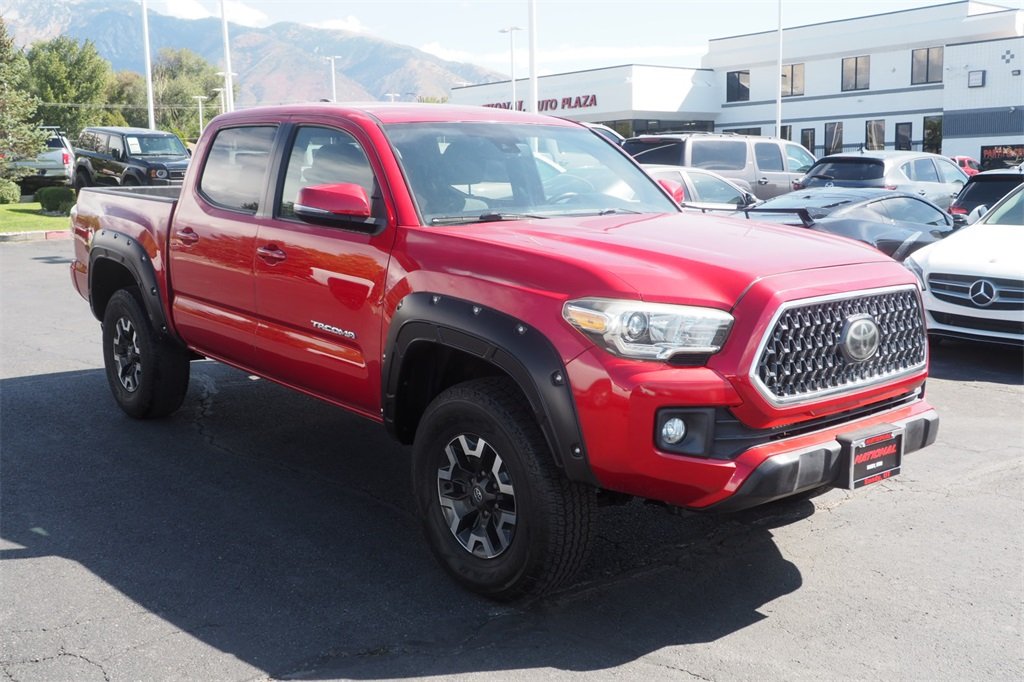 2018 Toyota Tacoma TRD Off-Road photo 3