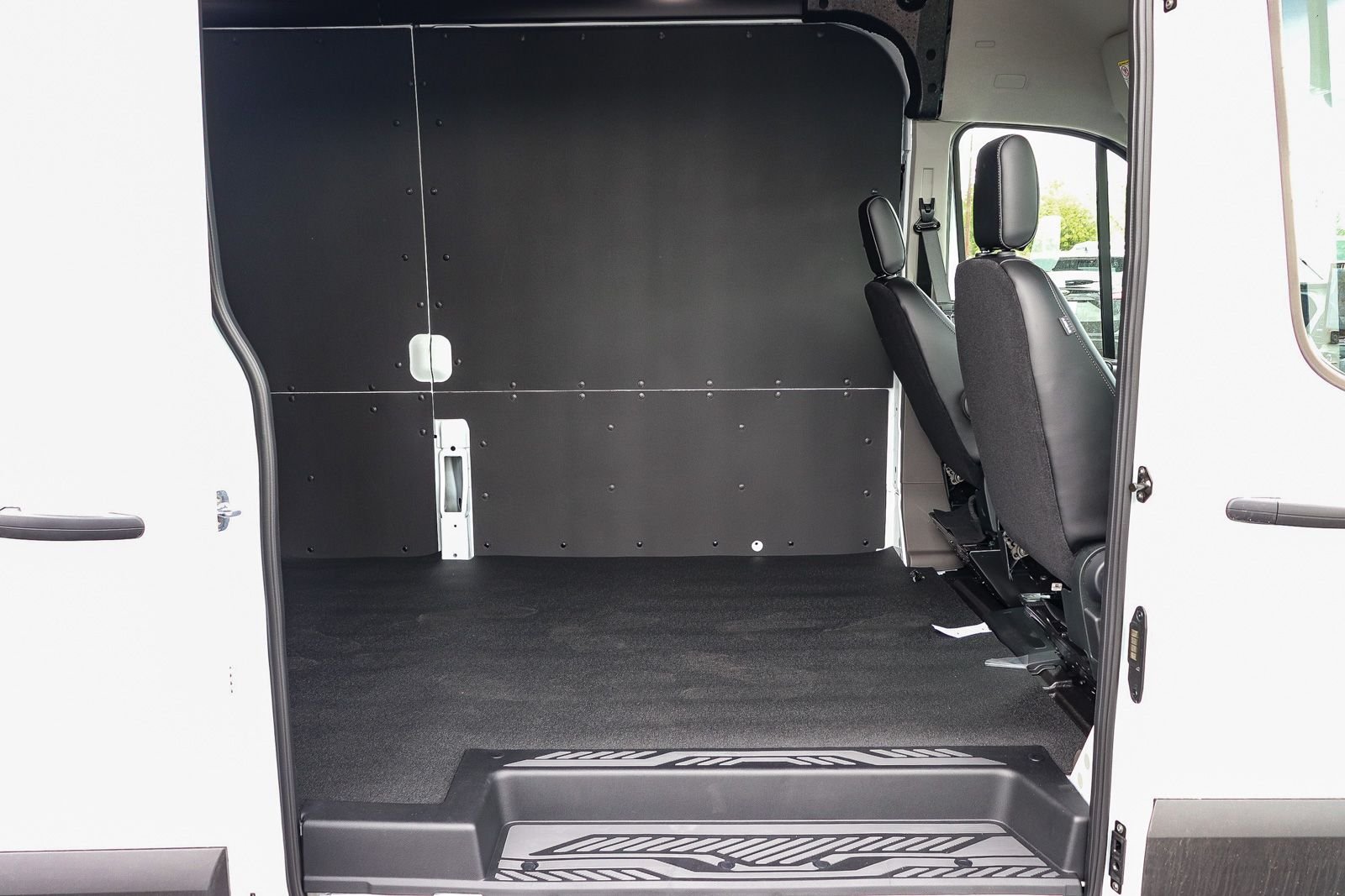 New 2026 Oxford White Ford Cargo Van image 17