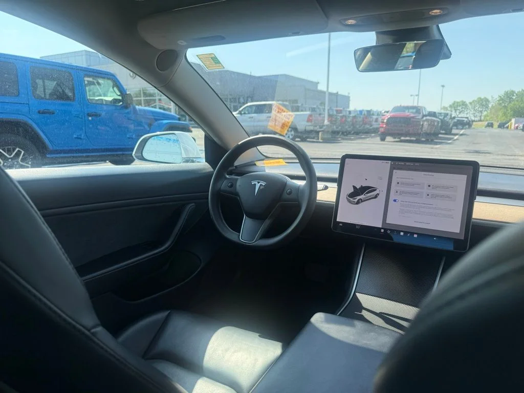 Used 2020 White Tesla Long Range image 52