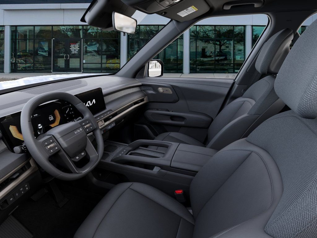 New 2027 White Kia S image 17