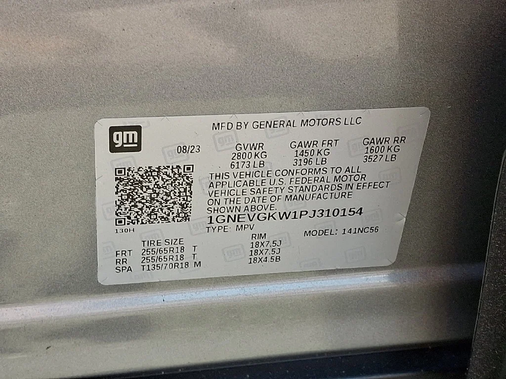 Used 2023 Sterling Gray Metallic Chevrolet LT Cloth image 28