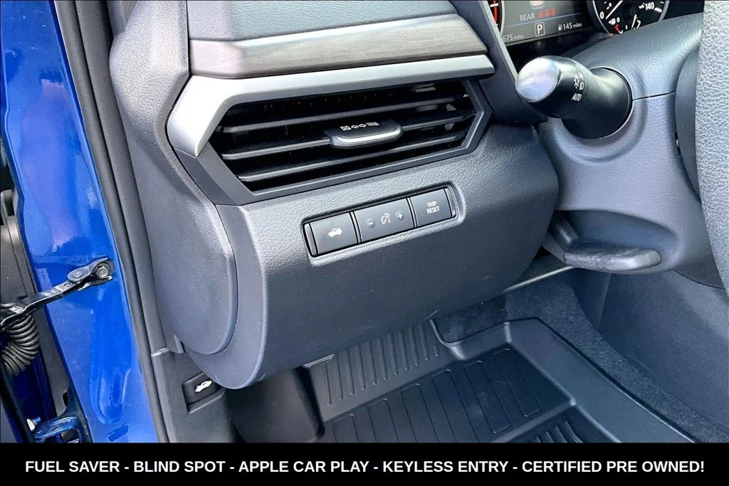 Used 2025 Blue Nissan 2.5 SV image 12