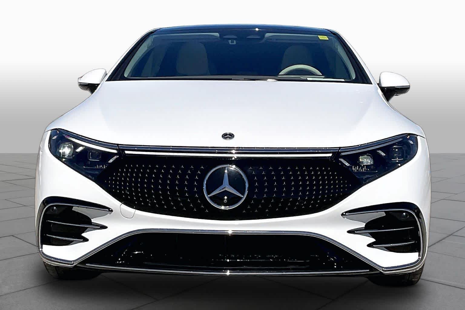 Used 2023 Polar White Mercedes-Benz EQS 450+ image 3