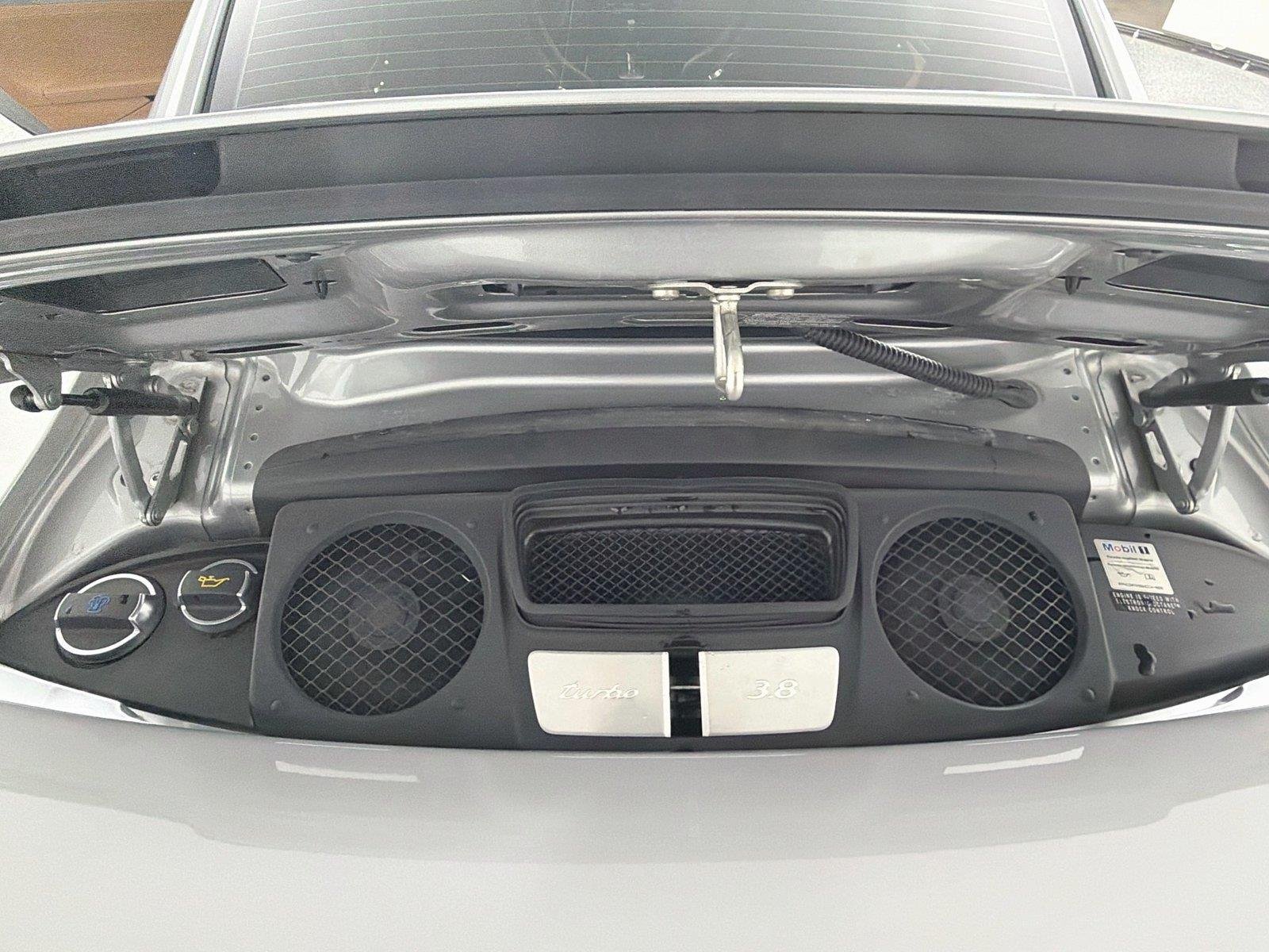 Certified Used 2015  porsche Turbo image 36
