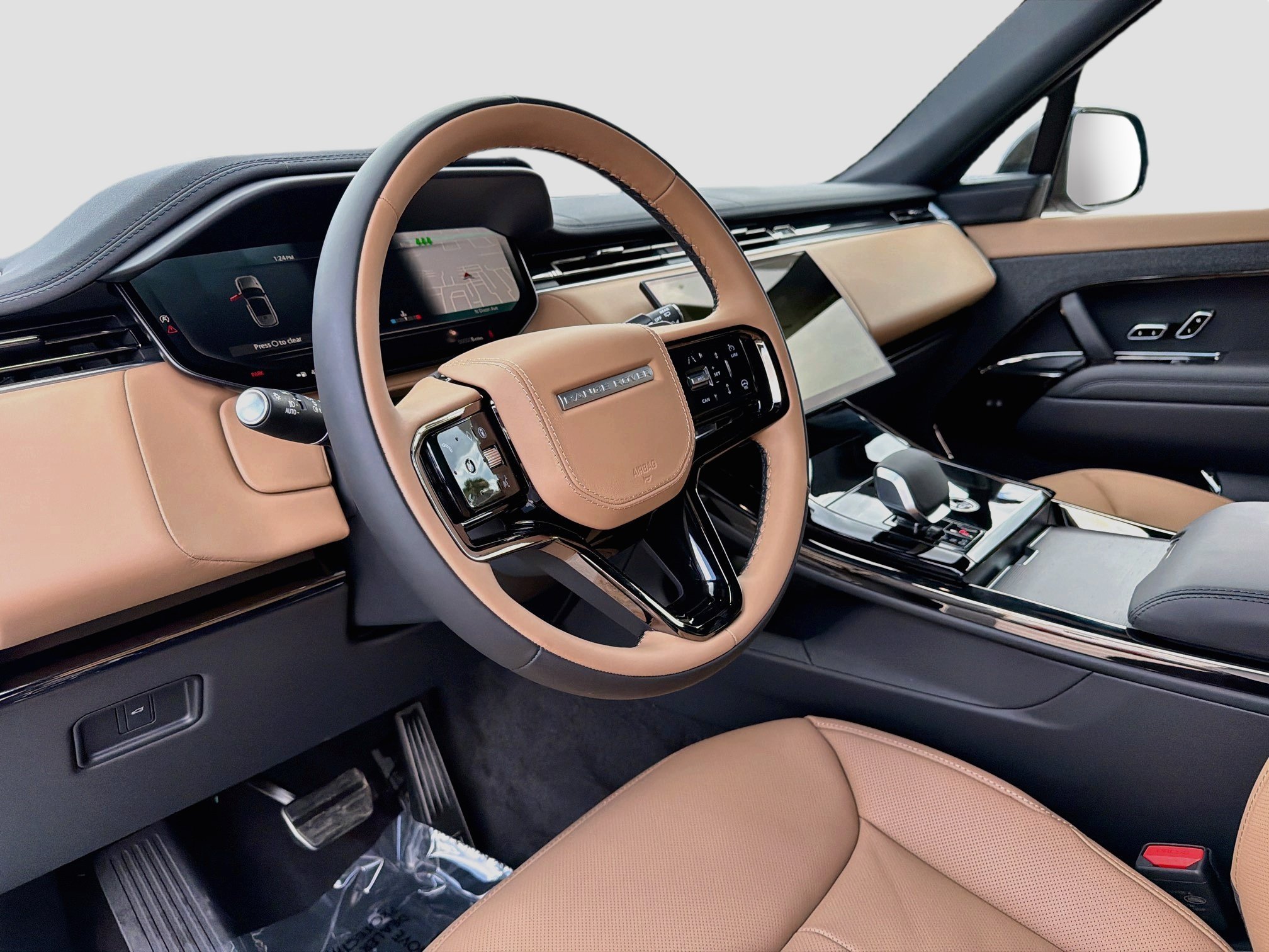 New 2026 Santorini Black LAND ROVER Dynamic SE image 27
