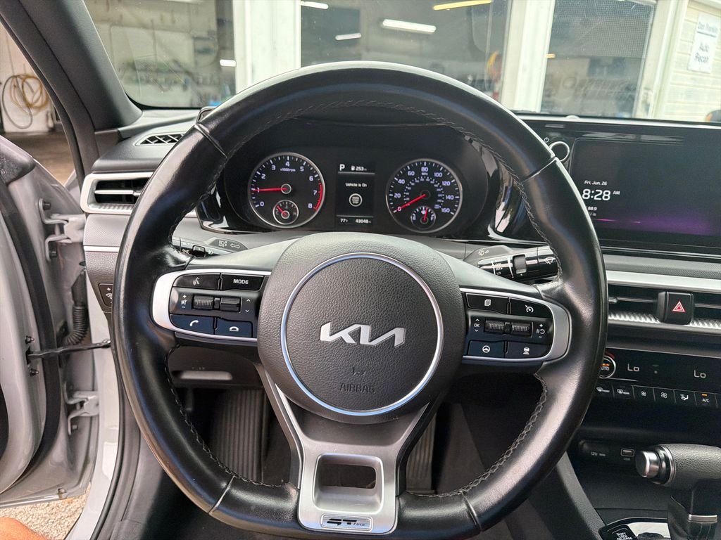 Certified Used 2023 Gray Kia GT-Line image 7