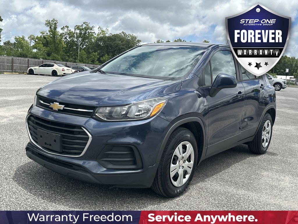 Used 2018 Blue Chevrolet LS image 2