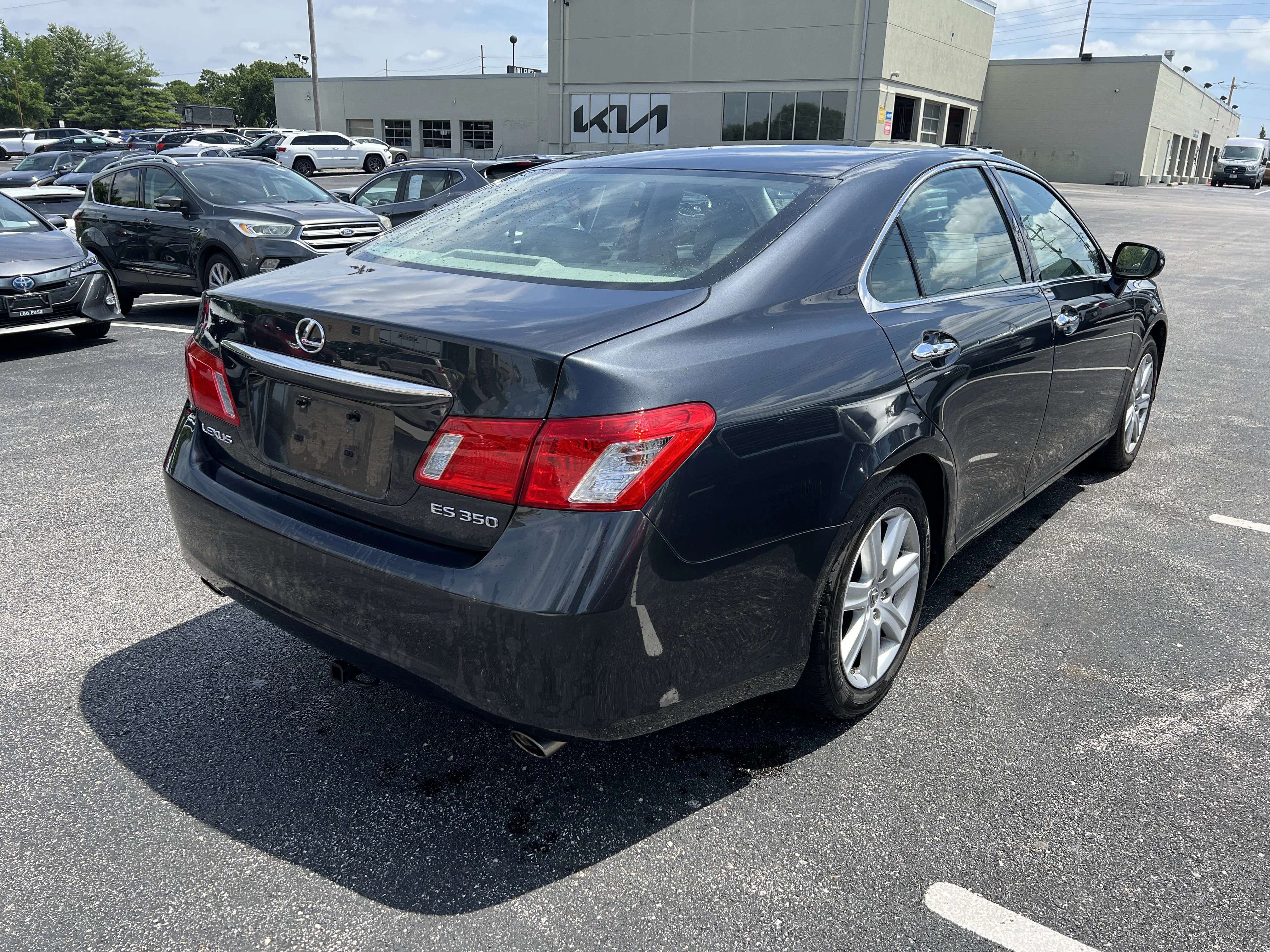 Used 2008 Gray Lexus 350 image 7