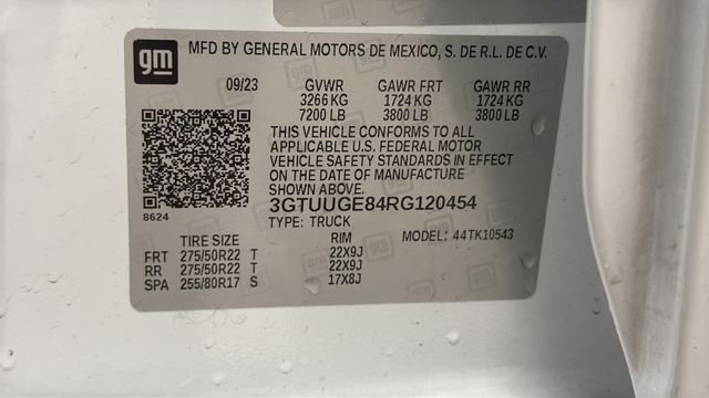 Used 2024 Summit White GMC Denali image 28