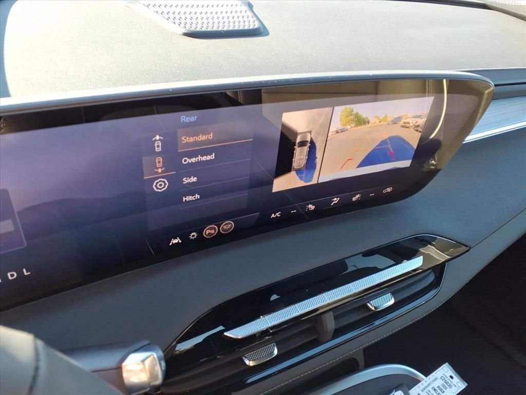 2026 Buick Enclave Preferred - Photo 8