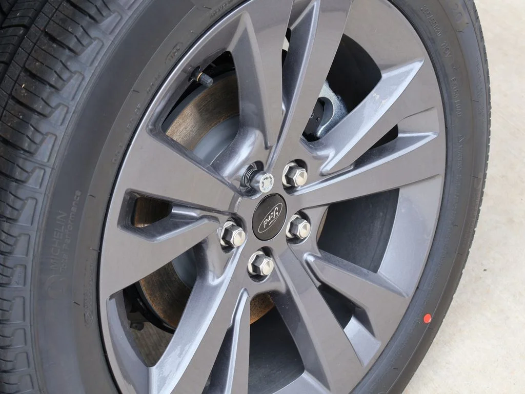 New 2026 Carbonized Gray Metallic Ford Active image 21