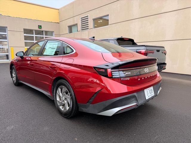 Used 2026 Red Hyundai SE image 29