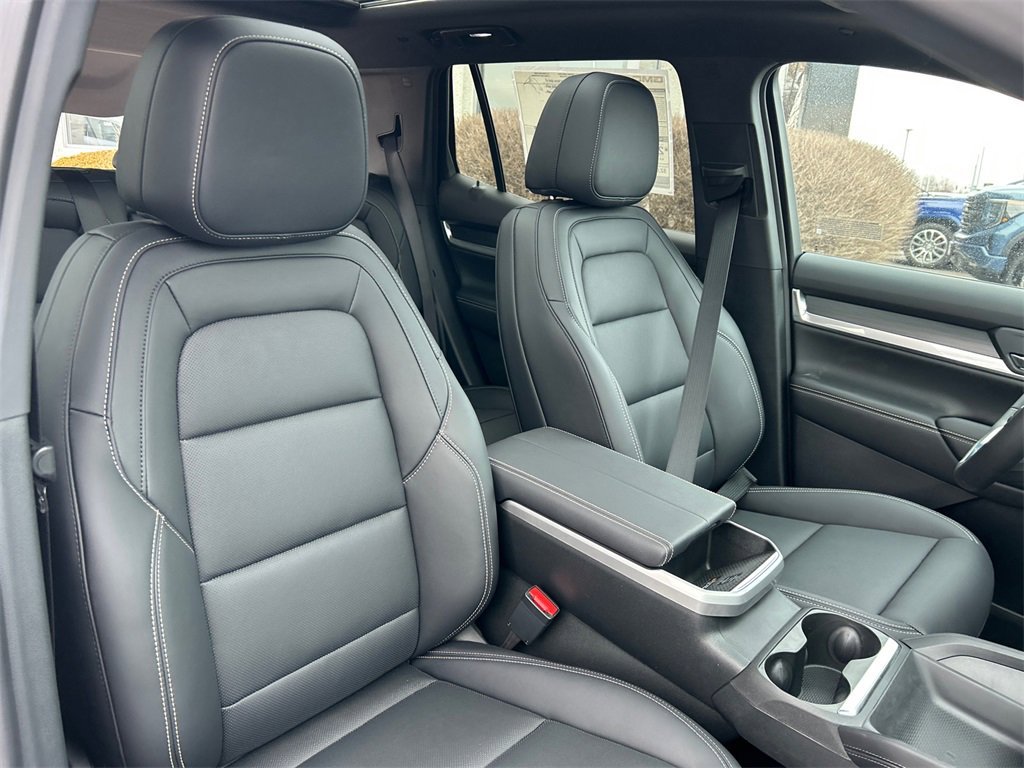 2026 GMC TERRAIN - Image 35