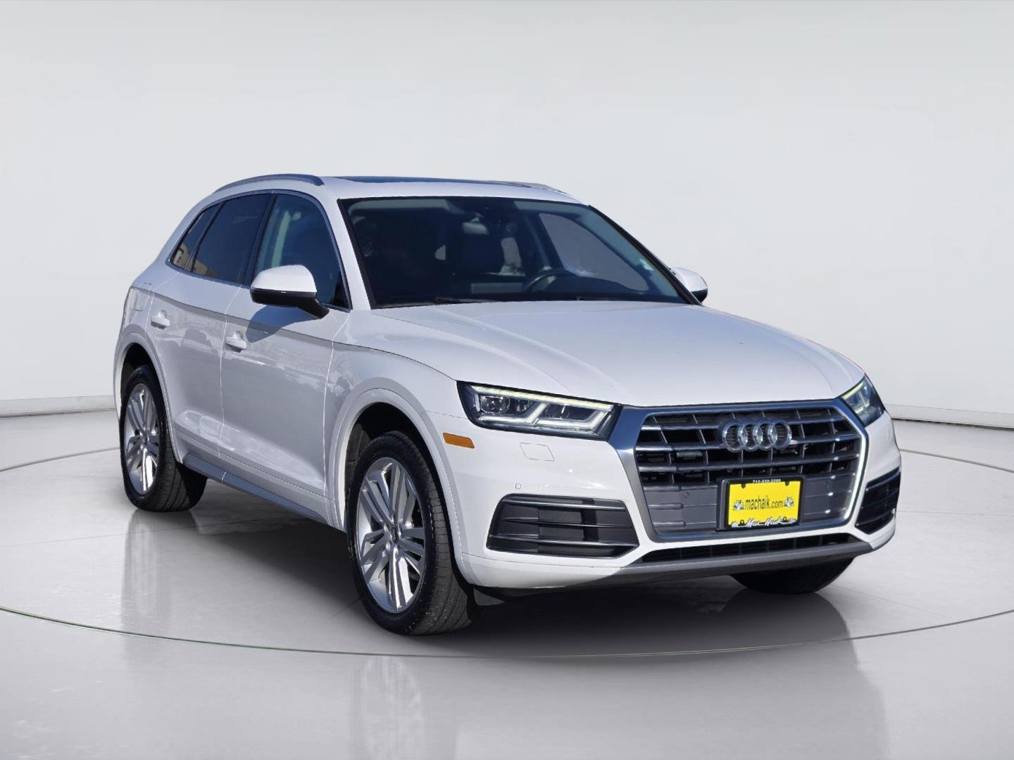 Used 2018 Ibis White Audi Premium Plus image 3