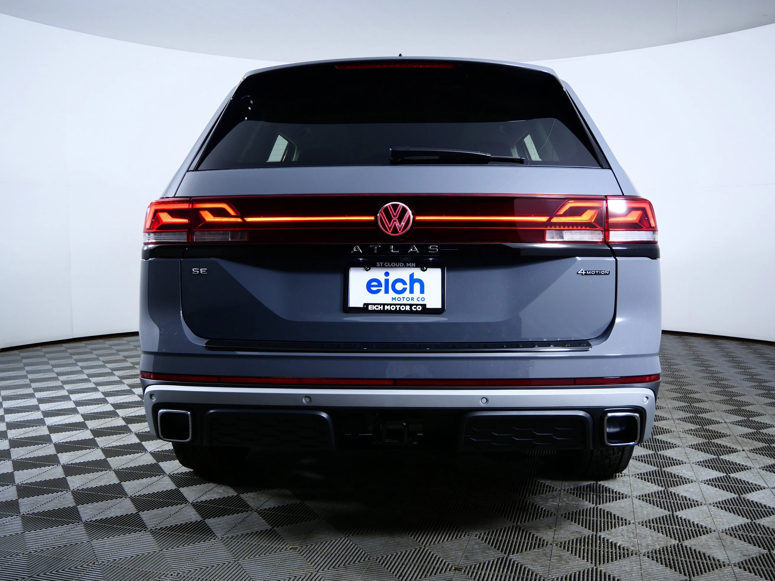 New 2026 Pure Gray Volkswagen 2.0T Peak Edition image 6