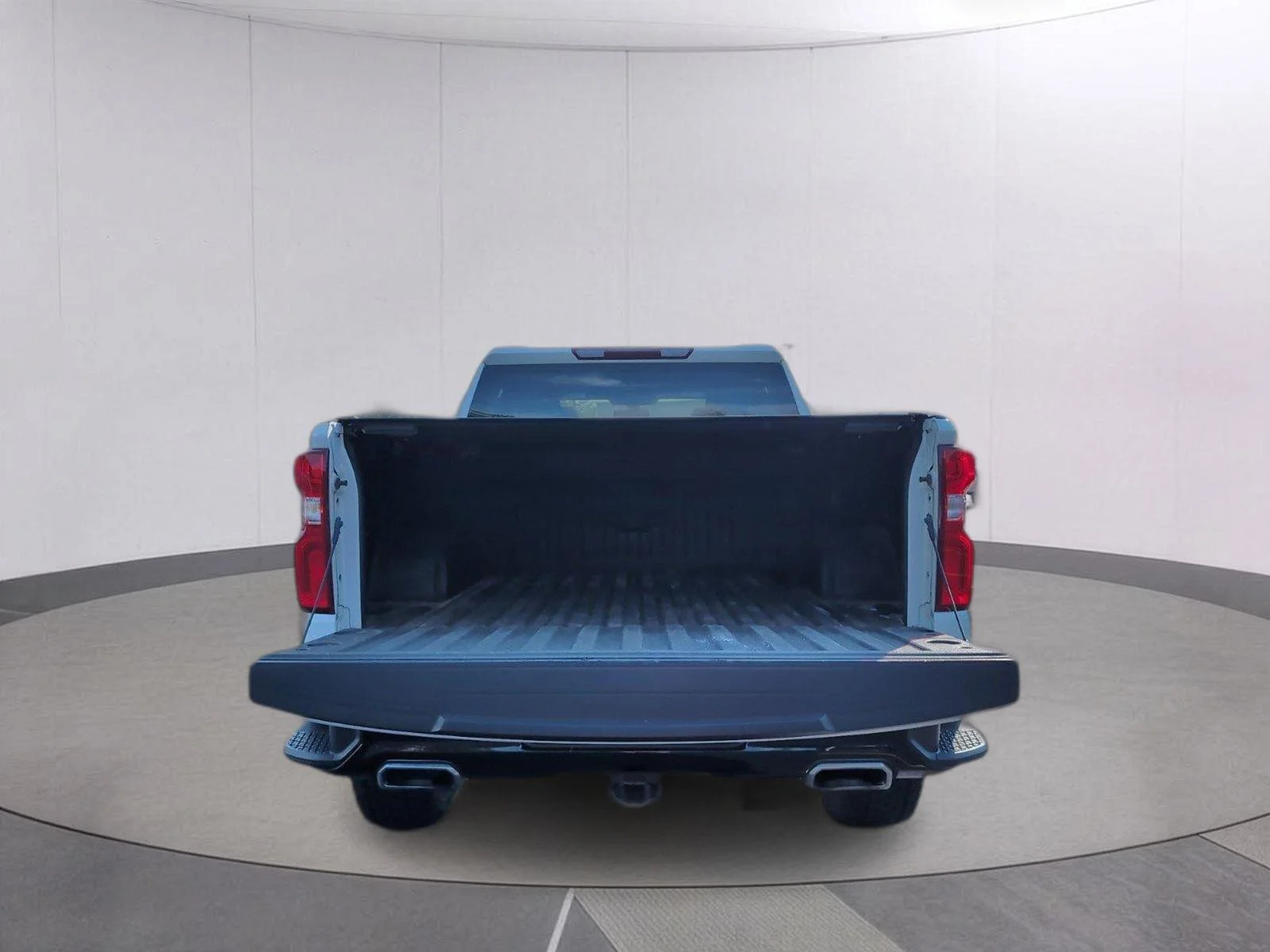 Used 2021 SUMMIT WHITE Chevrolet LT Trail Boss image 6
