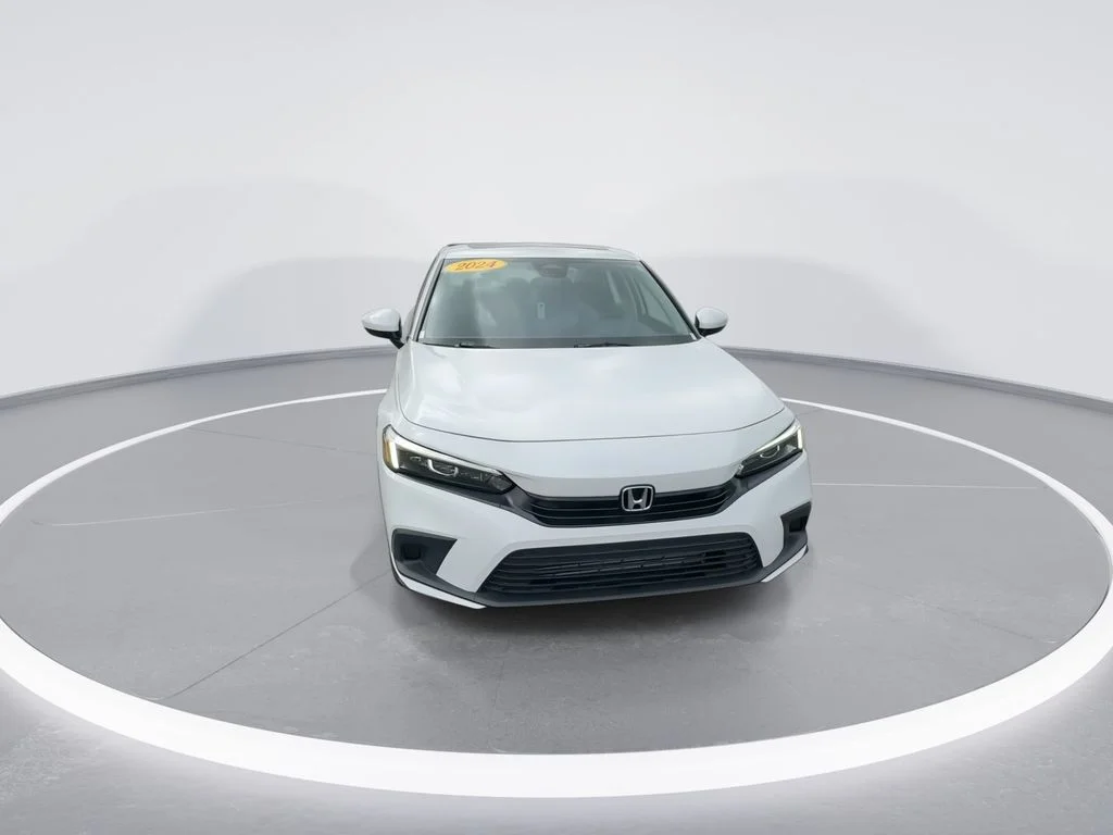 Used 2024 White Honda EX image 3