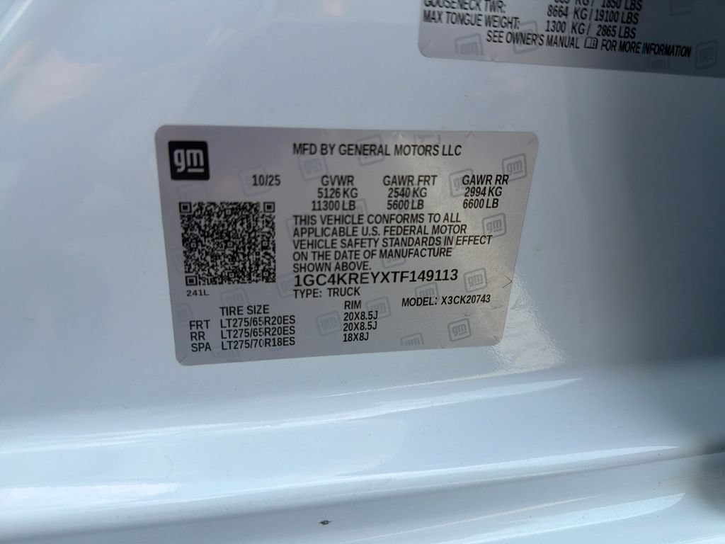 Used 2026 Polar White Tricoat Chevrolet High Country image 22