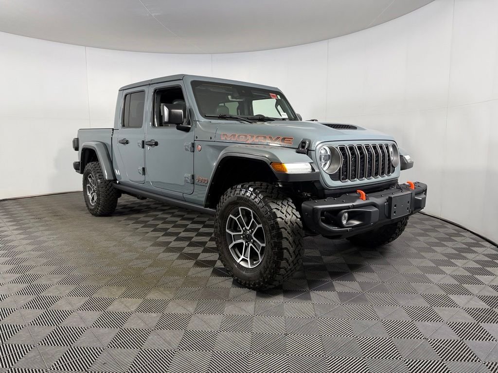 Certified Used 2024 Gray Jeep Mojave X image 5