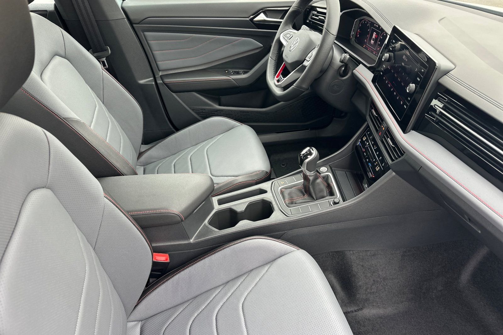 New 2026  Volkswagen 2.0T Autobahn image 15