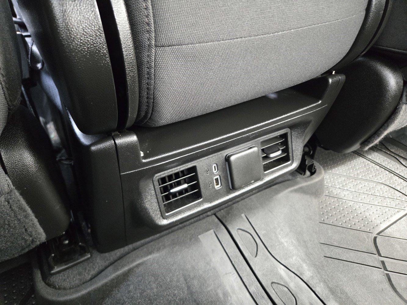 2023 Chevrolet Silverado 1500 LT - Photo 26
