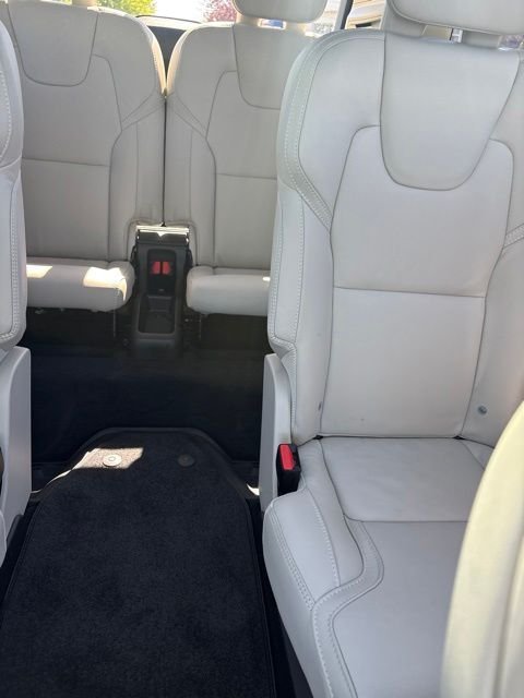 Used 2024 White Volvo Ultimate image 25