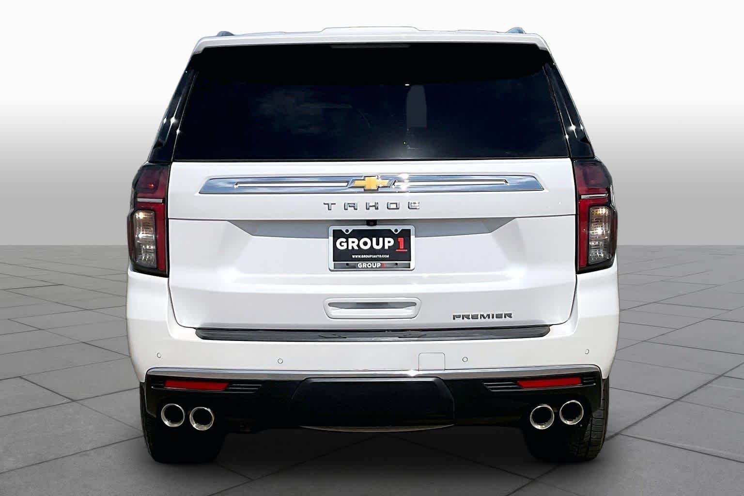 Used 2023 Iridescent Pearl Tricoat Chevrolet Premier image 5
