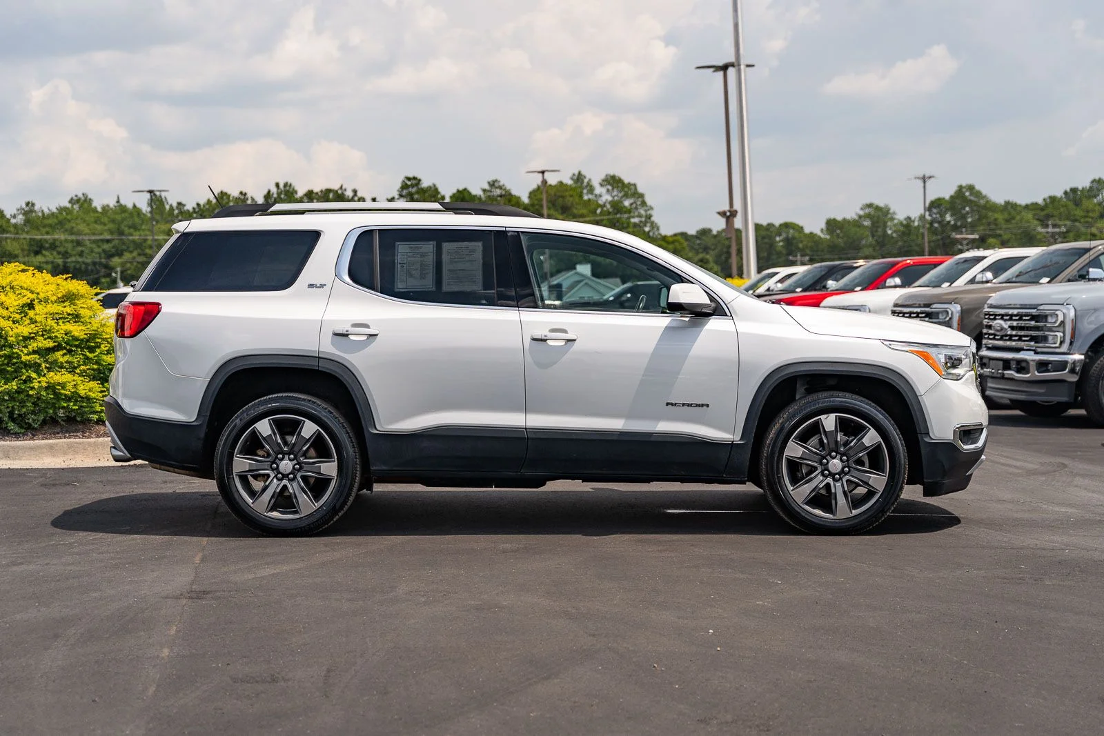 Used 2018 White GMC SLT-2 image 7