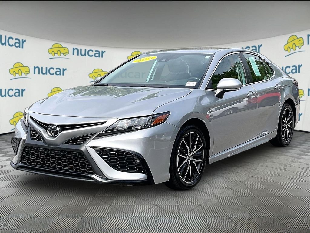 Used 2024 Silver Toyota SE image 3