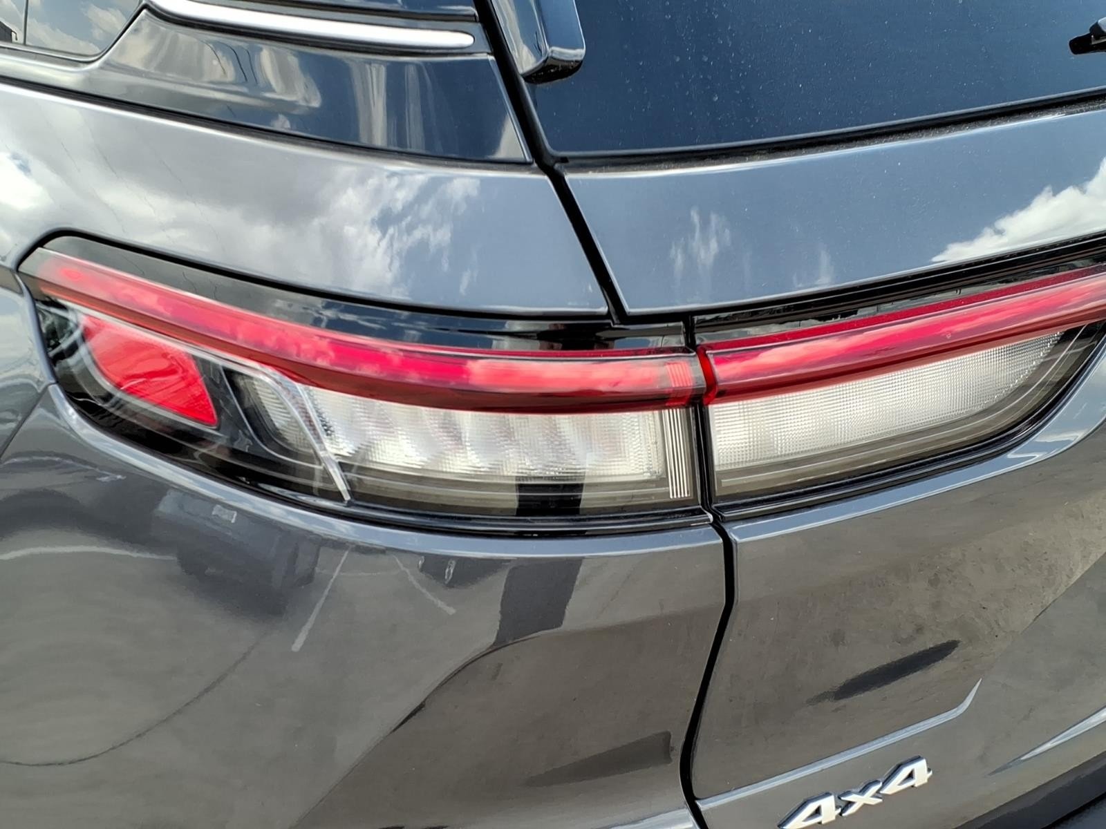 2024 Jeep Grand Cherokee Summit - 9