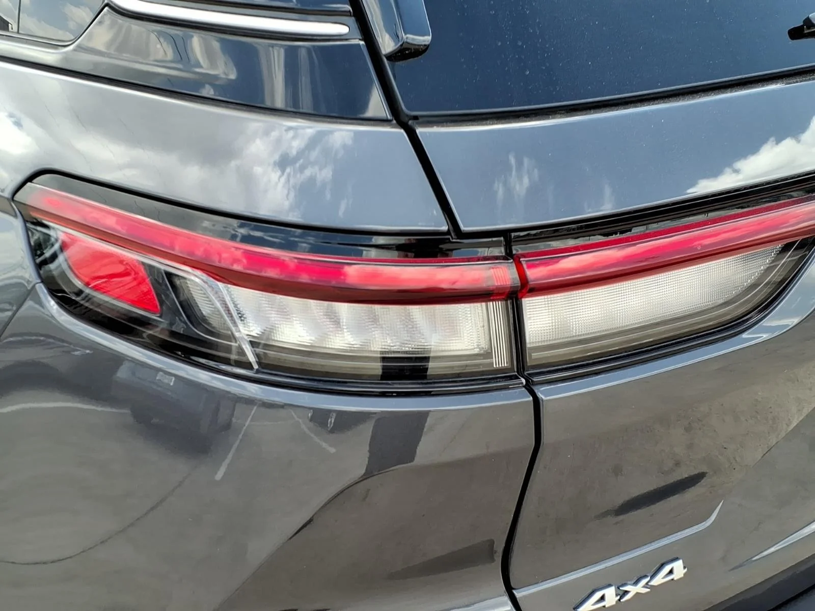 2024 Jeep Grand Cherokee Summit - 9