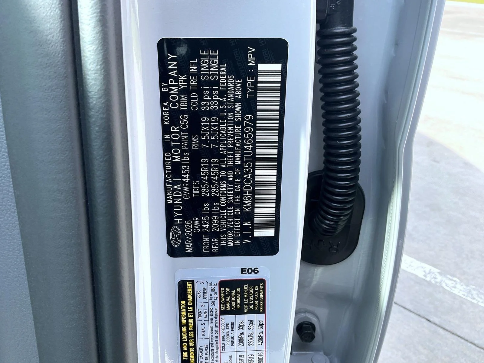New 2026 Gray Hyundai SEL Premium image 25