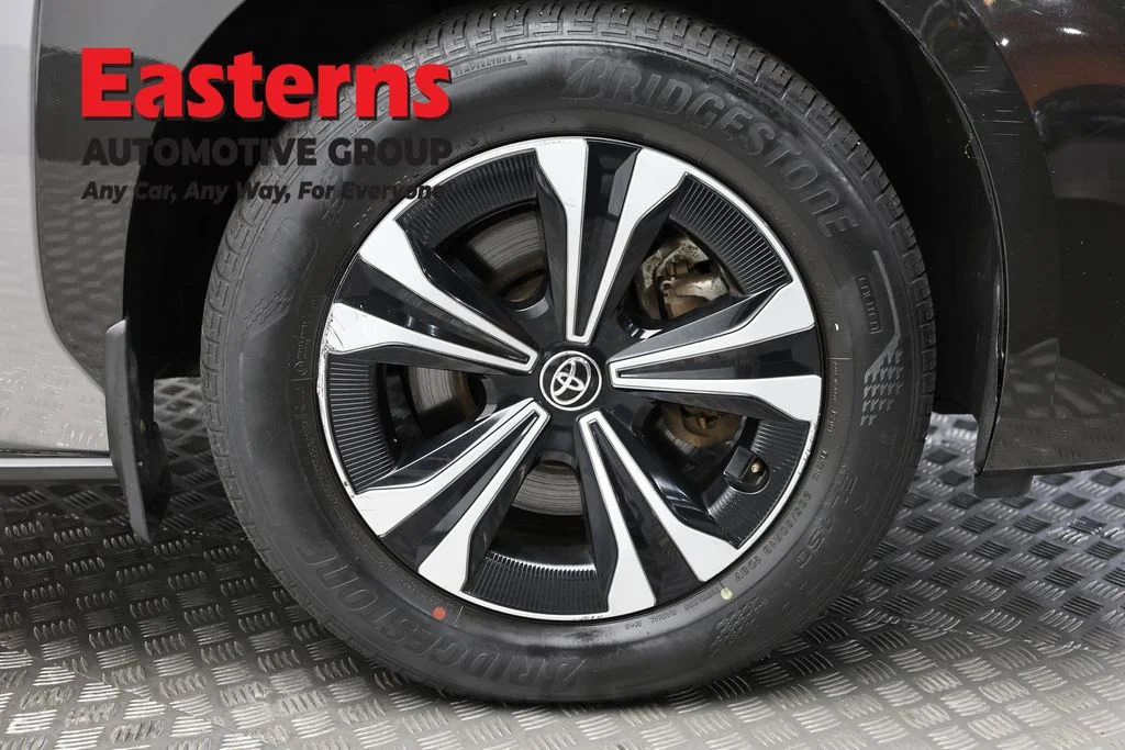 Used 2023 Gray Toyota XLE image 29