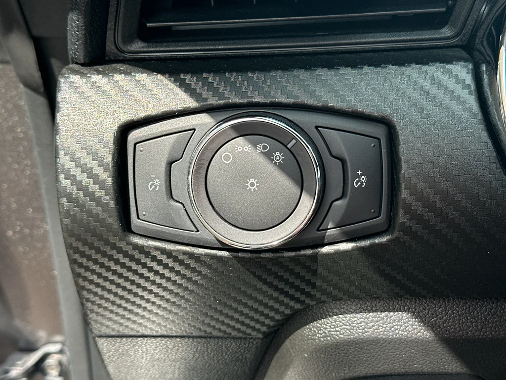 Used 2017 Magnetic Metallic Ford V6 image 24