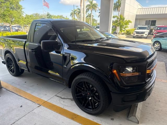 Used 2025 Agate Black Metallic Ford XL image 1
