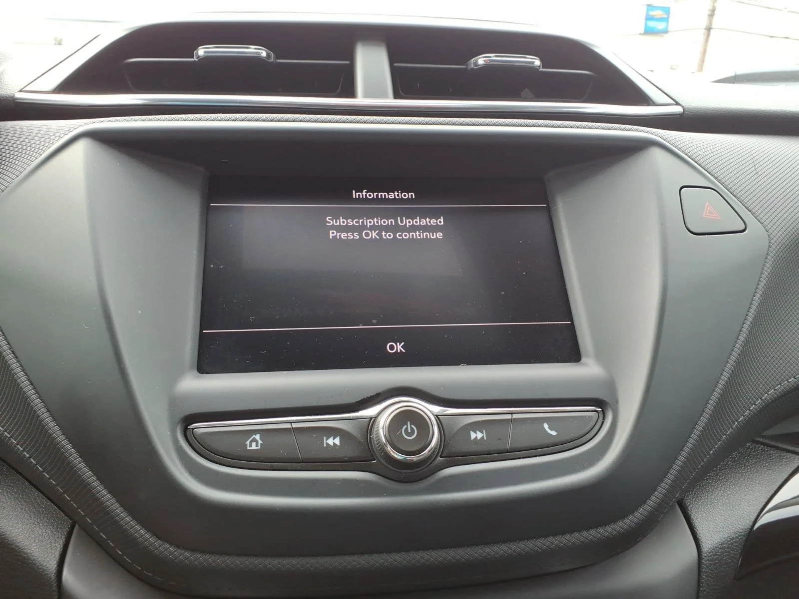 Certified Used 2022 Summit White Chevrolet LT image 22