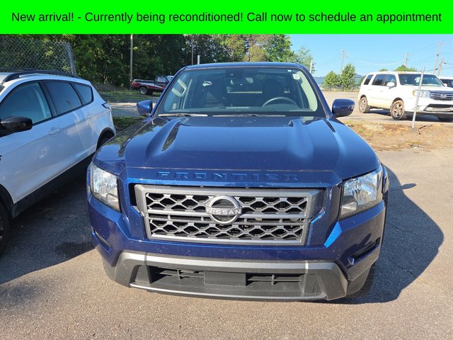 2022 Nissan Frontier SV