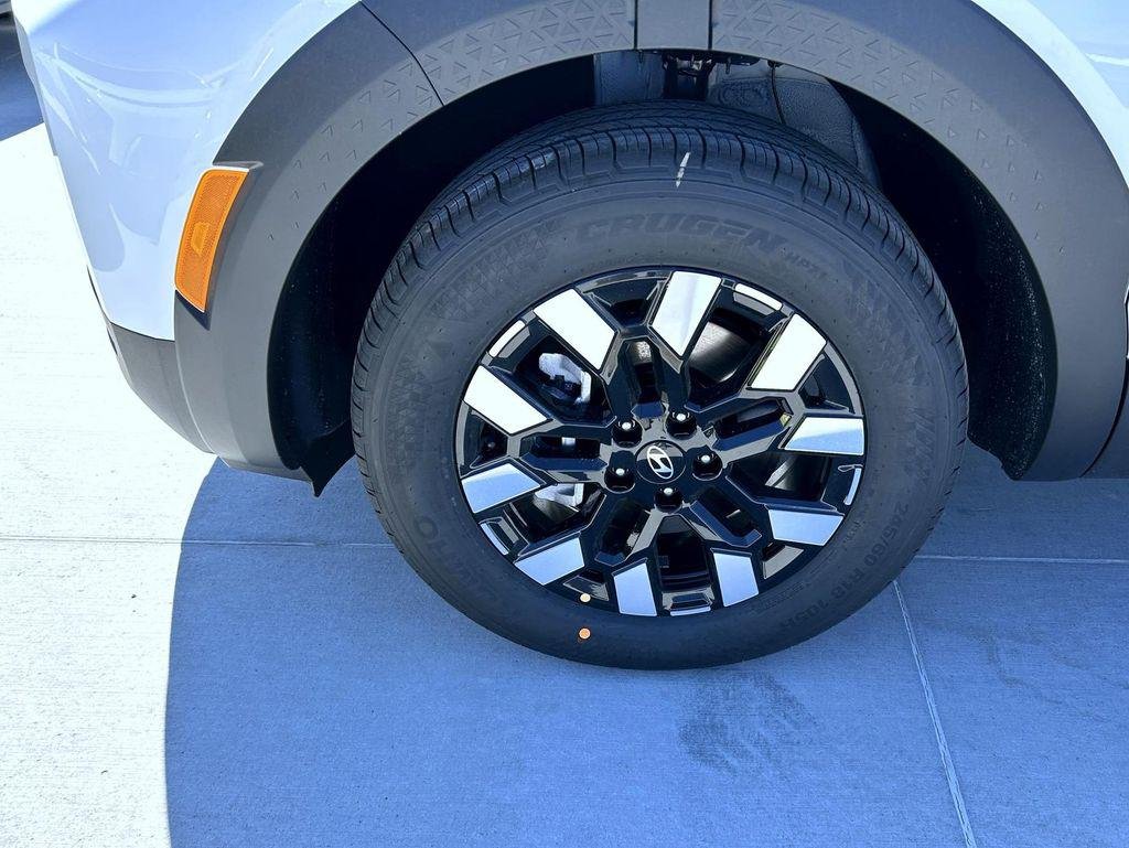 New 2026 White Hyundai SEL AWD image 22