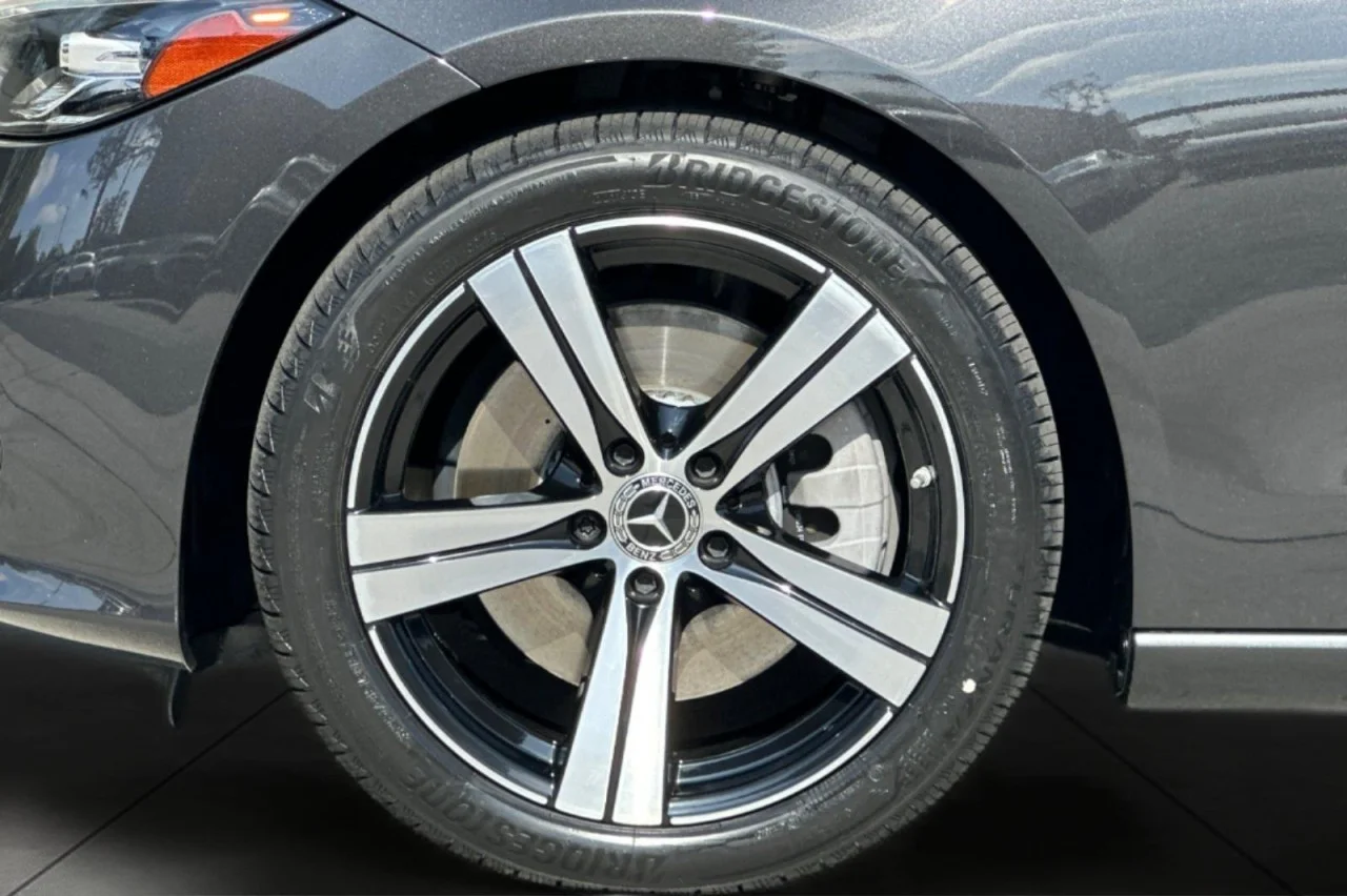 Certified Used 2022 Graphite Grey Metallic Mercedes-Benz C 300 image 24
